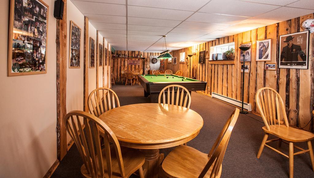 Mulvehill Creek Wilderness Inn And Wedding Chapel Revelstoke Exterior foto